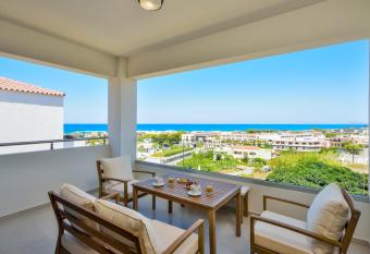 Panthea Luxury Living has Balcony rooms