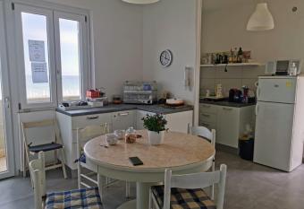 MAR SANTINI B&B has Balcony rooms