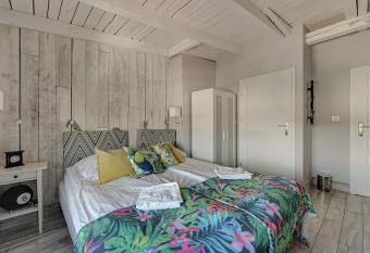 Amber Baltic 2 by Grand Apartments allows 18 year olds to book a room