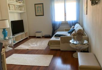 casa felice allows 18 year olds to book a room