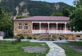 LAKARIDO has Smoking/Balcony rooms