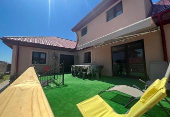 Vila Alemary has Balcony rooms