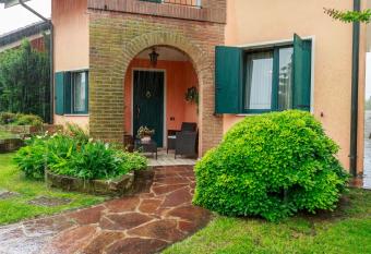 Casa Jennifer nel Delta del Po has Balcony rooms