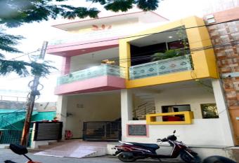 mahakaleshwar homestay has Balcony rooms
