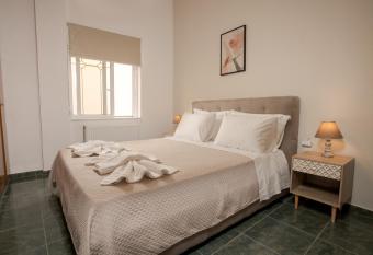 Themis City Apartment has Balcony rooms