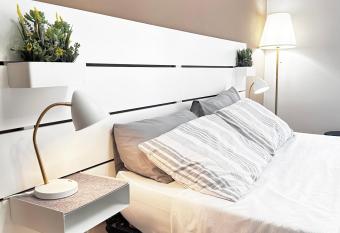 Etna bright house Mascalucia has Balcony rooms