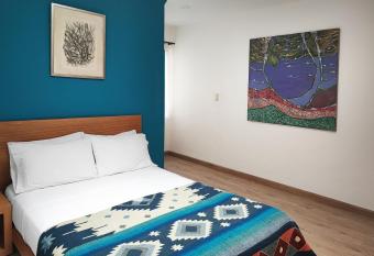 Komodo Hotel allows 18 year olds to book a room