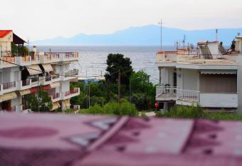 Dimitris apartment has Balcony rooms