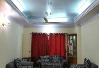 Spacious Penthouse in heart of city. By GEC circle has Balcony rooms