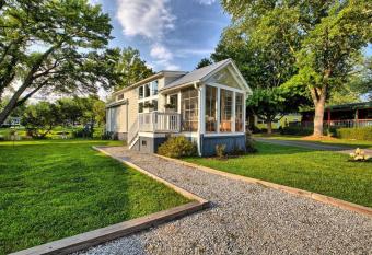 (null) has Balcony rooms