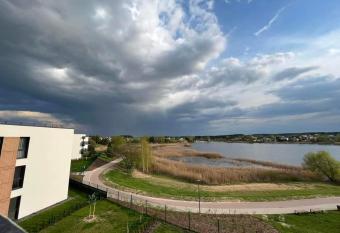RestinVilnius has rooms with a private hot tub
