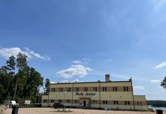 Per  a Jezior has Balcony rooms