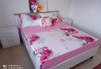 Apartman Villa Vi  nja has Balcony rooms