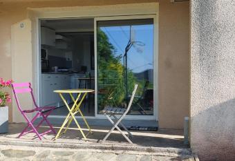 Appartement T1 Bis 30m2 has Balcony rooms