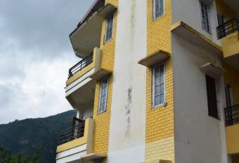 Chanakya Bed & Breakfast has Balcony rooms