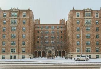 Eclectic downtown apartment with chef host allows 18 year olds to book a room