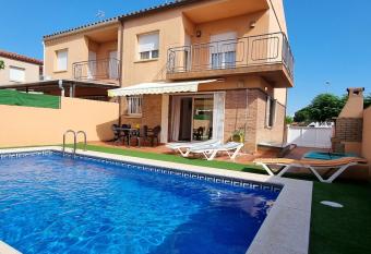 L  Escala Casa Mallols Xrm04 has Balcony rooms