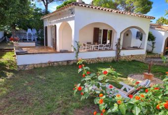 L  Escala Casa Barcelona Xpb865 has Balcony rooms