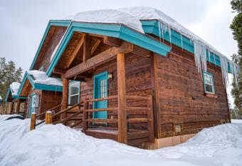 Giddy Betsy 3B allows 18 year olds to book a room