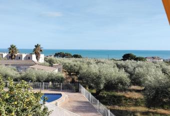 Villazen has Balcony rooms