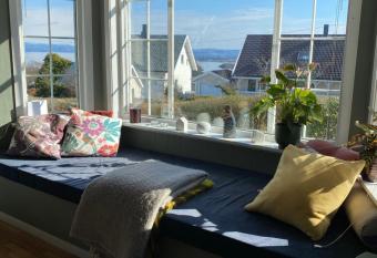 Shared Farmhouse has Balcony rooms