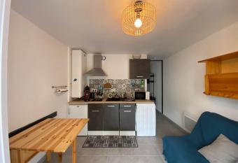 Appart les sable d olone, vue mer, mer    200 m  tres has Balcony rooms