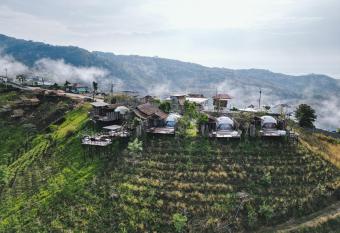 CLIFF VERANDAH @ DOI LAN has Balcony rooms