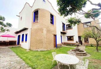 Casa In  s has Balcony rooms