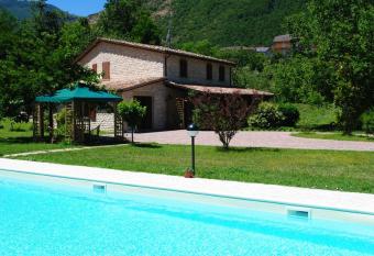 Il Bosso allows 18 year olds to book a room