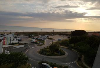 location studio meubl   vue mer saint jean de monts has Balcony rooms