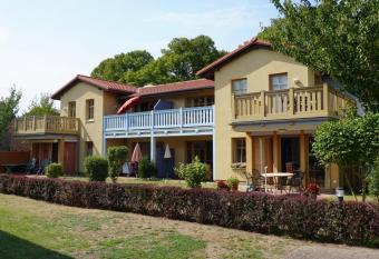 Fewo 04 Klippenm  we ruhig und zentral gelegen allows 18 year olds to book a room