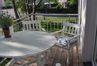 Fewo 99 Ferienwohnung in der Residenz Erik has Balcony rooms