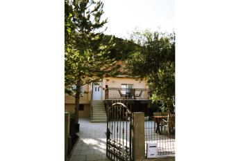 House Natural has Balcony rooms