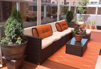 Beautiful 1 bd apartment in the heart of Brooklyn. has Balcony rooms