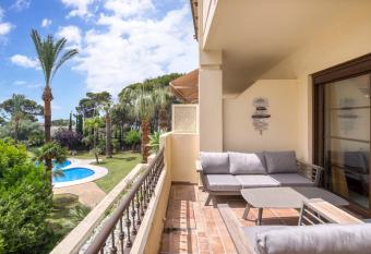 Villa Gadea 12-3 has Balcony rooms