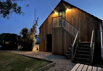 The Annex Glastonbury Tor View allows 18 year olds to book a room