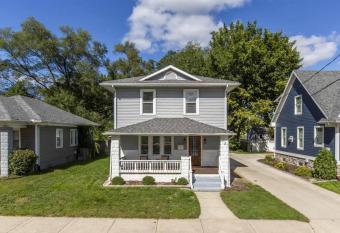 Game Weekend Home Away from Home has Balcony rooms