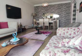 Beylikd  z   merkez site i  i daire has Balcony rooms