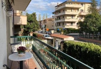 Da Emilia has Balcony rooms