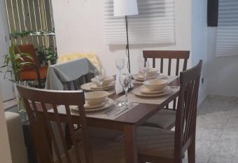 Apartamento Santo Domingo Este allows 18 year olds to book a room