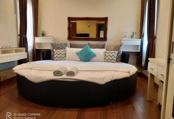 Vimala Hills FARLA Villa - 3BR has Balcony rooms