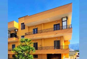 Casa Pompei allows 18 year olds to book a room