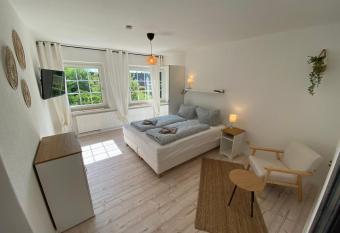 Villa Rysum has Balcony rooms