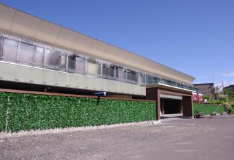 Blue Hotel NAGI-Adult Only allows 18 year olds to book a room