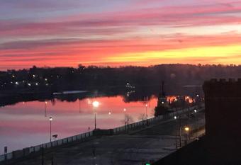City centre Rooftop apartment alongside river Suir allows 18 year olds to book a room