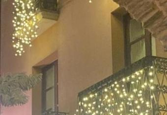 La torre del reloj has Balcony rooms