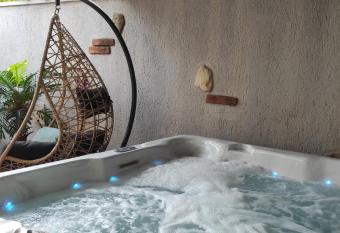 Holiday home Sisol has Balcony rooms