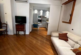 Villa AnRo allows 18 year olds to book a room