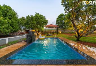 EKOSTAY - Amber Stone Villa has Balcony rooms