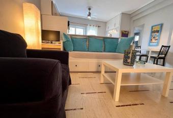 David s, GcollectionGr allows 18 year olds to book a room